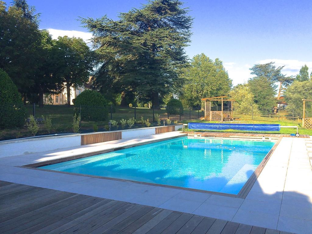 Domaine Des Grands Cedres Bed & Breakfast Cordelle Exterior foto